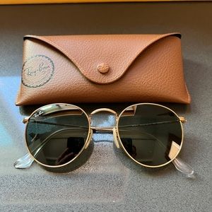 Ray-Ban Round Metal Sunglasses — Polished Gold/Green